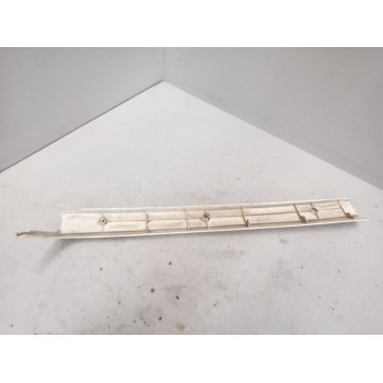 Recambio de moldura luna delantera para renault m 160.13 (160.12) / m 200.15 referencia OEM IAM 5000421482  IZQUIERDA