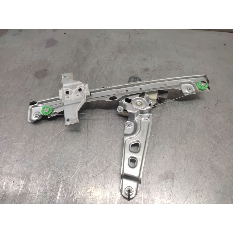 Recambio de elevalunas delantero derecho para peugeot 5008 referencia OEM IAM 9682808880  6 PINS 2