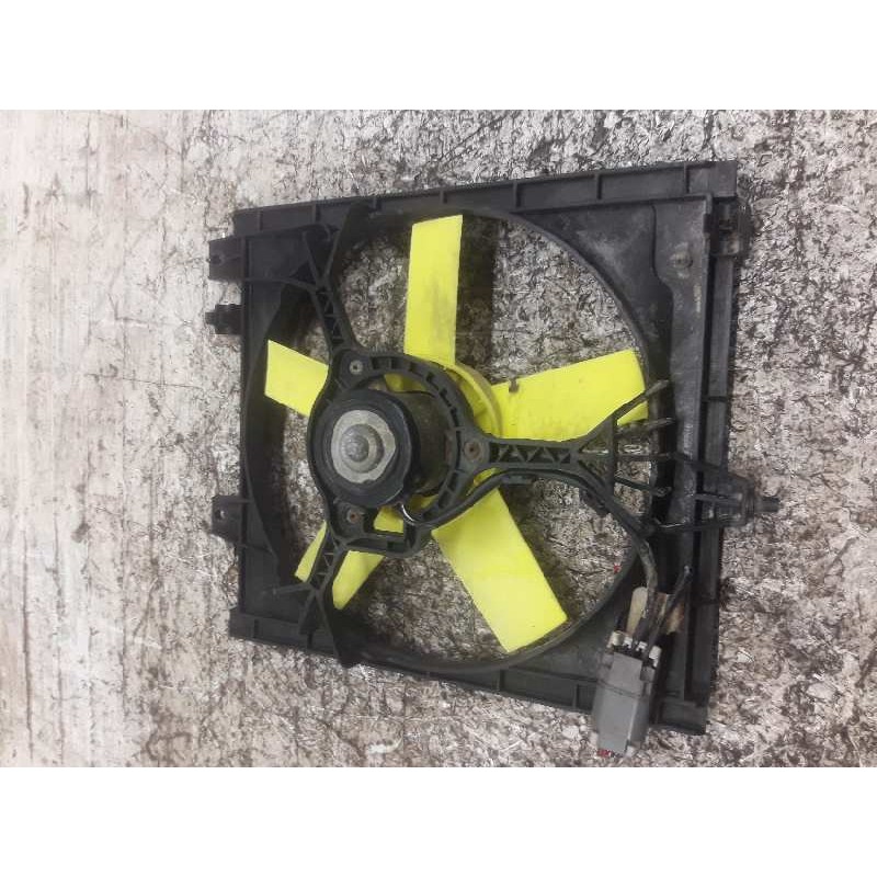 Recambio de electroventilador para nissan primera berl./familiar (p10/w10) invitation berlina (p10) referencia OEM IAM 8240090 2
