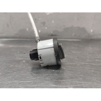 Recambio de mando luces para skoda rapid ambition referencia OEM IAM 5E0941431N  