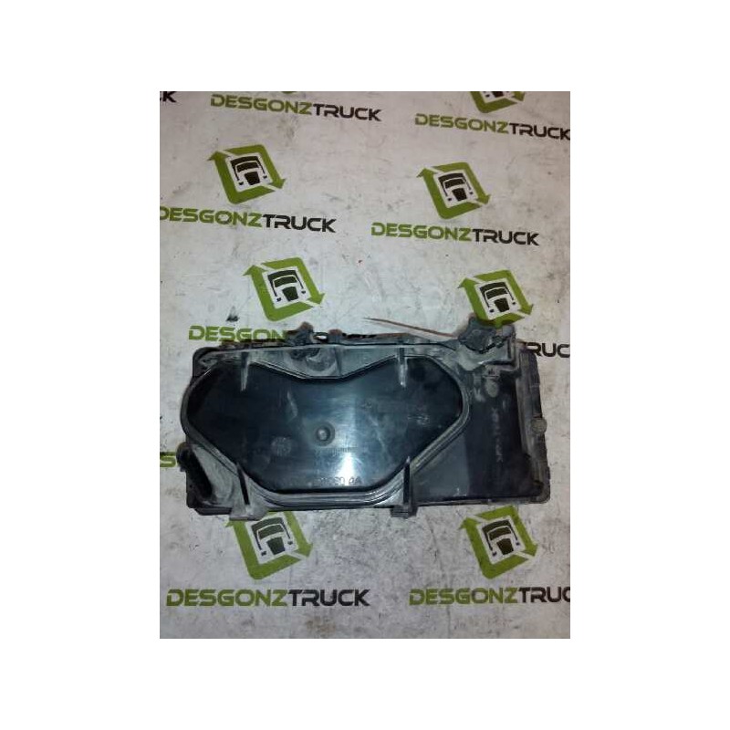 Recambio de faro izquierdo para iveco trucks daily 35 c 15 referencia OEM IAM 3