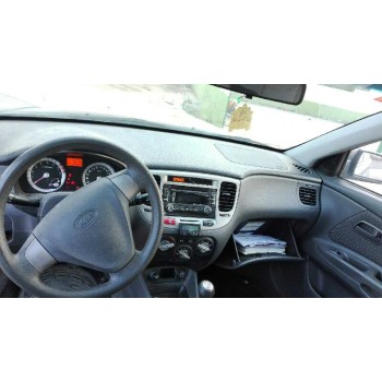 kia rio del año 2006