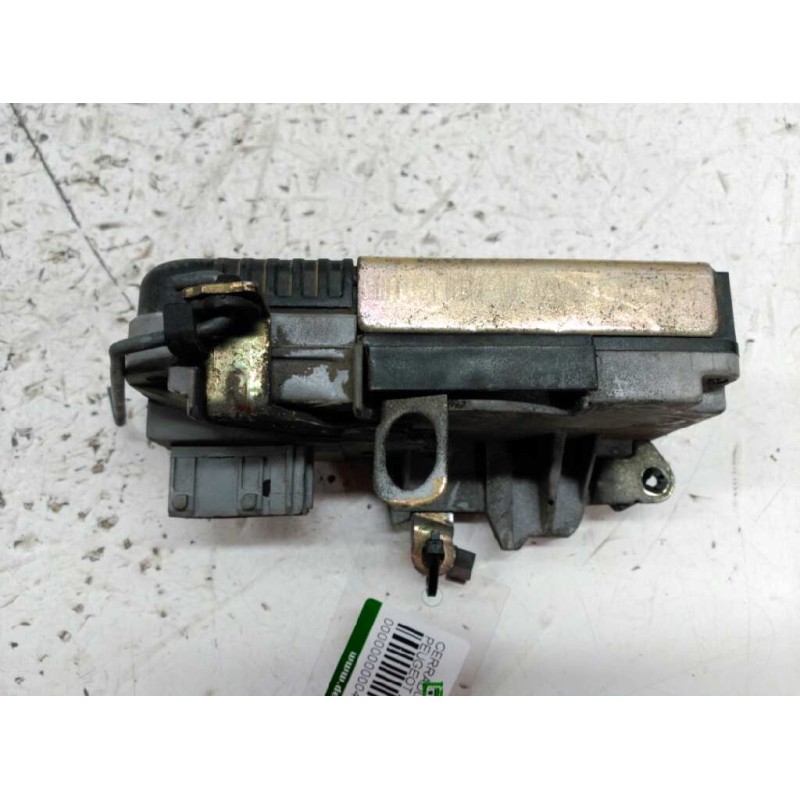Recambio de cerradura puerta delantera izquierda para peugeot 206 berlina xs referencia OEM IAM 2
