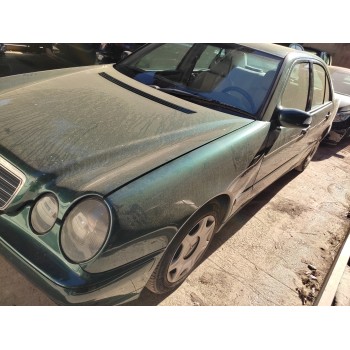 mercedes-benz clase e (w210) berlina diesel del año 2001