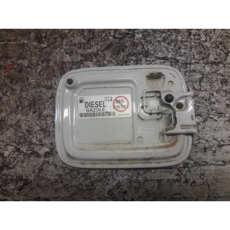 Recambio de tapa exterior combustible para volkswagen caddy ka/kb (2k) furg. referencia OEM IAM 2K0809905D - Blanco 2