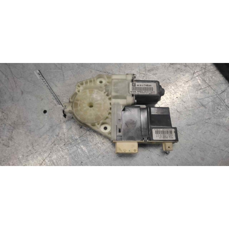 Recambio de motor elevalunas delantero derecho para citroën c4 berlina 1.6 hdi cat (9hy / dv6ted4) referencia OEM IAM 9681574880 3