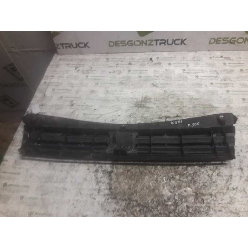 Recambio de rejilla delantera central para peugeot 205 berlina 1.1 mito referencia OEM IAM 9253108580 - Azul 2