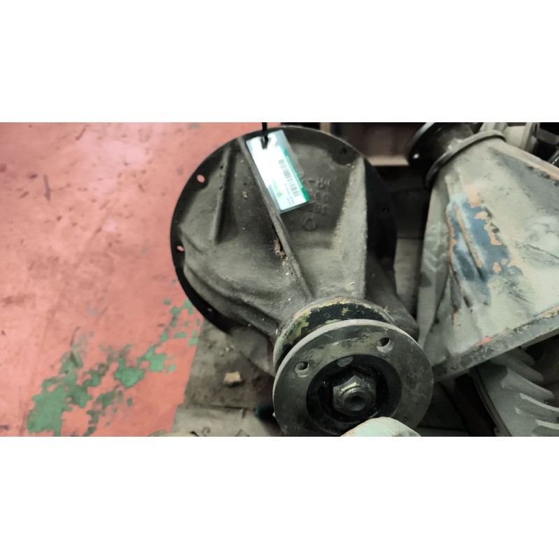 Recambio de grupo para nissan trade 100 3.0 turbodiesel referencia OEM IAM  RELACION:8X43 16 ESTRIAS PALIER 3