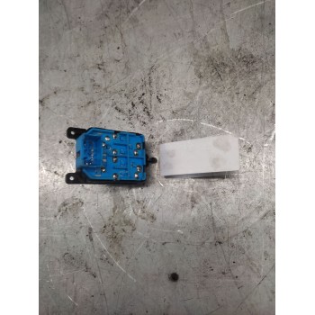 Recambio de mando elevalunas delantero izquierdo para kia picanto 1.1 crdi active referencia OEM IAM   