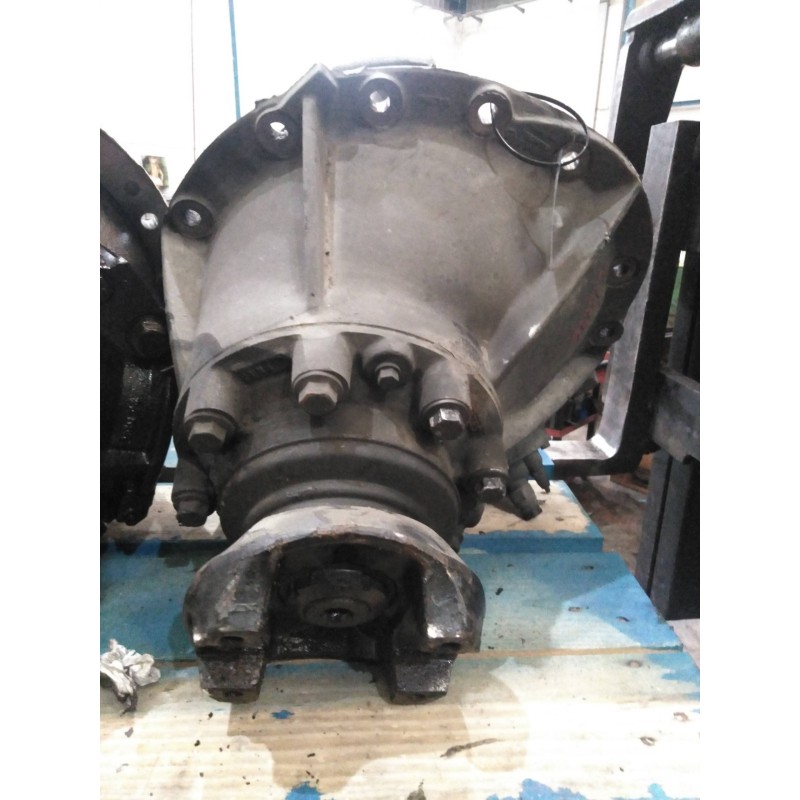 Recambio de grupo para scania serie p/g/r (c-clase) 12.7 diesel referencia OEM IAM R780 RATIO:2.71 - Blanco