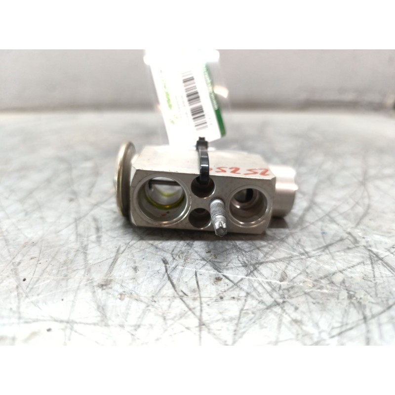 Recambio de valvula expansion para land rover range rover evoque (l538) 2.0 d referencia OEM IAM 7010973  