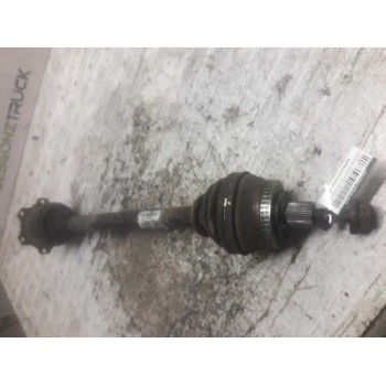 Recambio de transmision delantera derecha para audi a4 avant (b5) 2.5 tdi referencia OEM IAM 8D0407272BB  