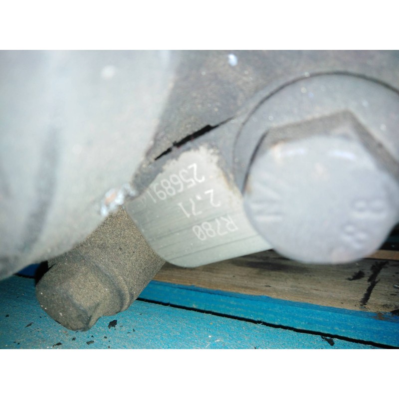 Recambio de grupo para scania serie p/g/r (c-clase) 12.7 diesel referencia OEM IAM R780 RATIO:2.71 - Blanco 2