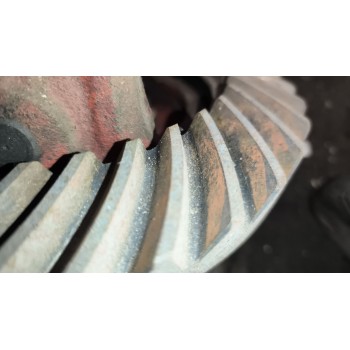 Recambio de grupo para nissan trade 100 3.0 turbodiesel referencia OEM IAM  RELACION:8X35 16 ESTRIAS PALIER