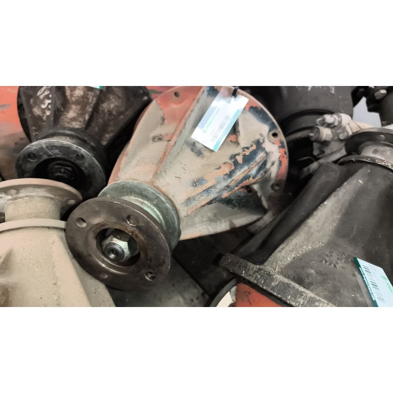 Recambio de grupo para nissan trade 100 3.0 turbodiesel referencia OEM IAM  RELACION:8X35 16 ESTRIAS PALIER 4