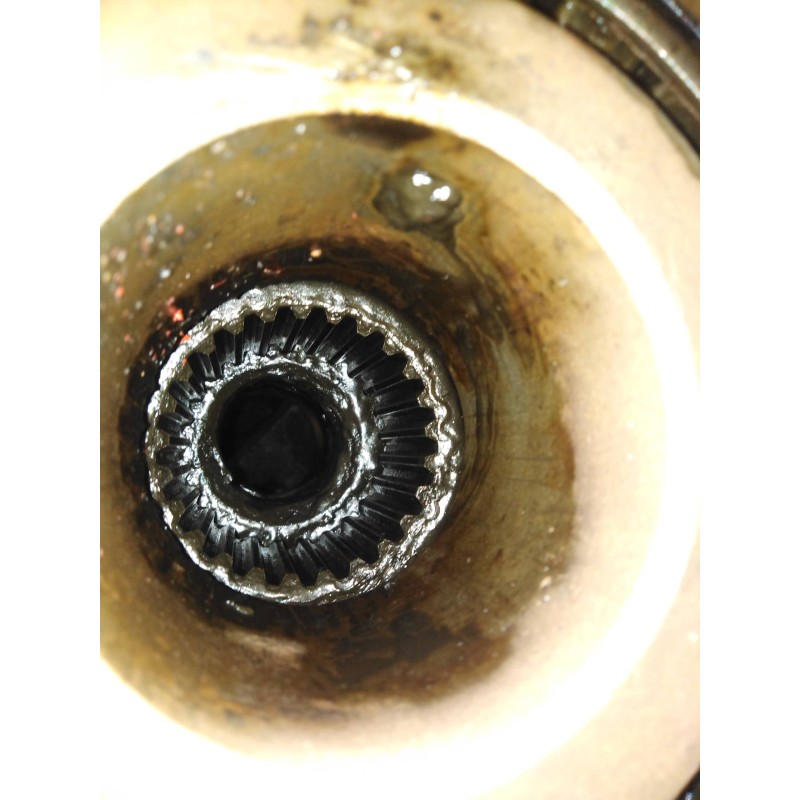 Recambio de grupo para renault trucks dg 300 referencia OEM IAM 9X40 25 ESTRIAS PALIER 3