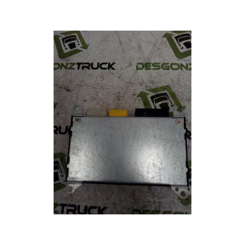 Recambio de modulo electronico para iveco trucks stralis ad 190s45 referencia OEM IAM 4462700020 026037 CENTRALITA VCM 3