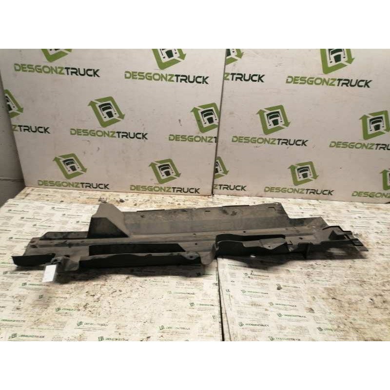 Recambio de protector para mazda cx-7 (er) active referencia OEM IAM - Blanco 2