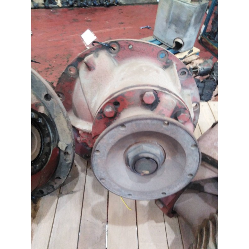 Recambio de grupo para renault trucks dg 300 referencia OEM IAM 9X40 25 ESTRIAS PALIER 