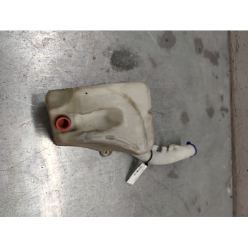 Recambio de deposito limpia para ford fiesta (cbk) ambiente referencia OEM IAM 2S6117618AD  