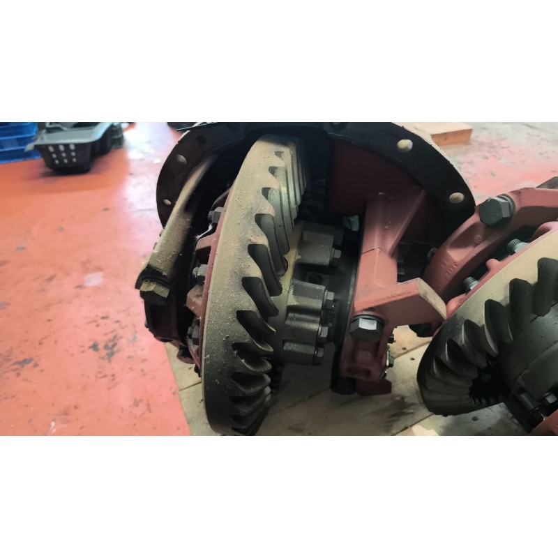 Recambio de grupo para iveco eurotech (mp) 9.5 diesel referencia OEM IAM 153E A13200V1530456 RATIO:1/456/9X41 6