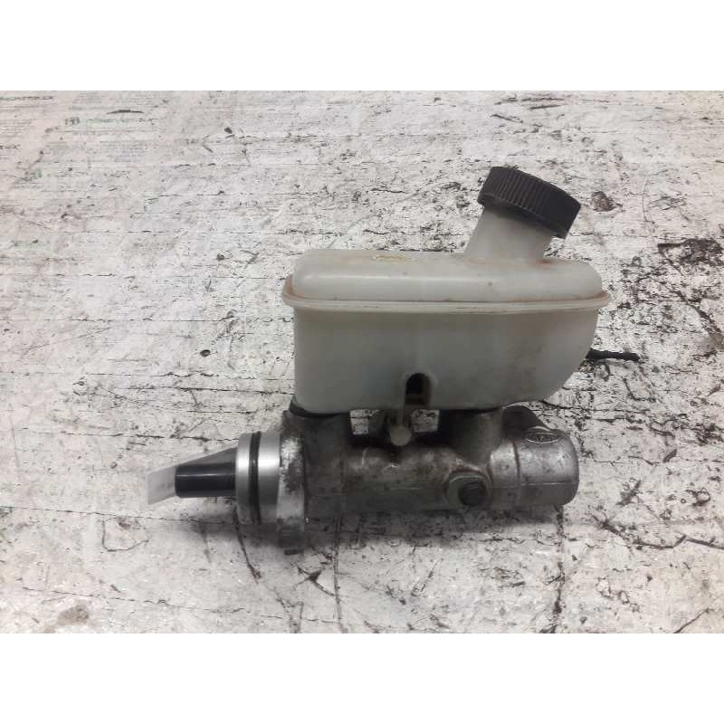 Recambio de bomba freno para kia carnival ii 2.9 cdri executive referencia OEM IAM - Negro 3