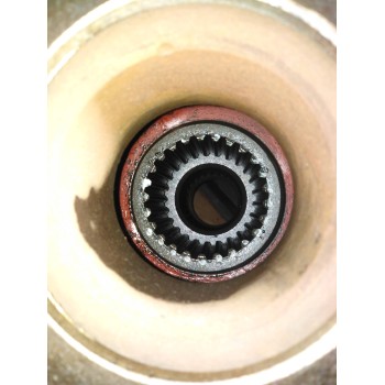 Recambio de grupo para renault trucks dg 300 referencia OEM IAM 9X40 25 ESTRIAS PALIER 