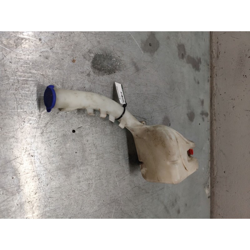 Recambio de deposito limpia para ford fiesta (cbk) ambiente referencia OEM IAM 2S6117618AD - Blanco 3
