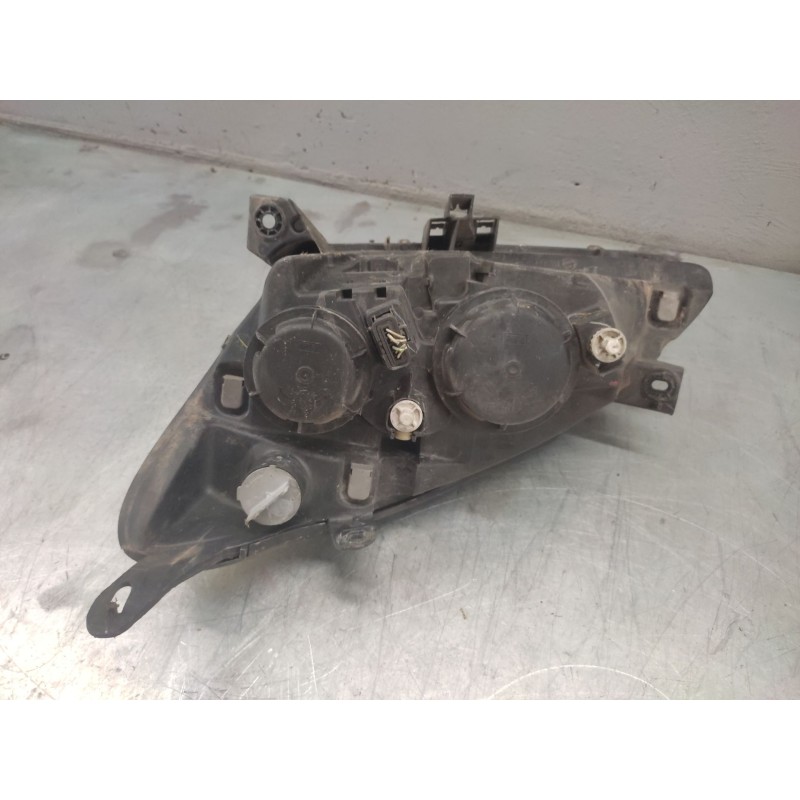Recambio de faro derecho para citroën c5 berlina 2.0 hdi premier referencia OEM IAM - Gris 2