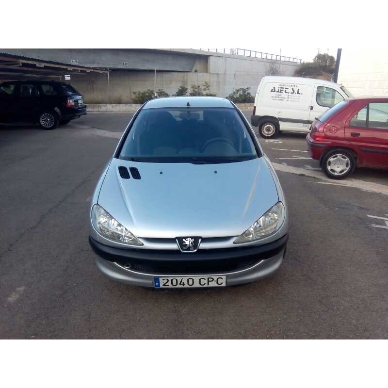 PEUGEOT 206 BERLINA