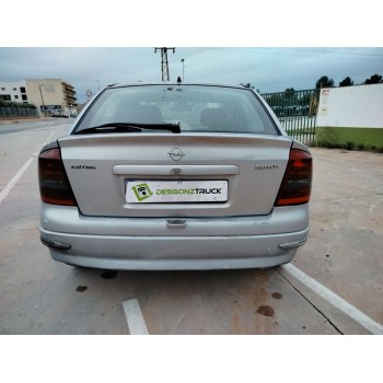 opel astra g berlina del año 2003