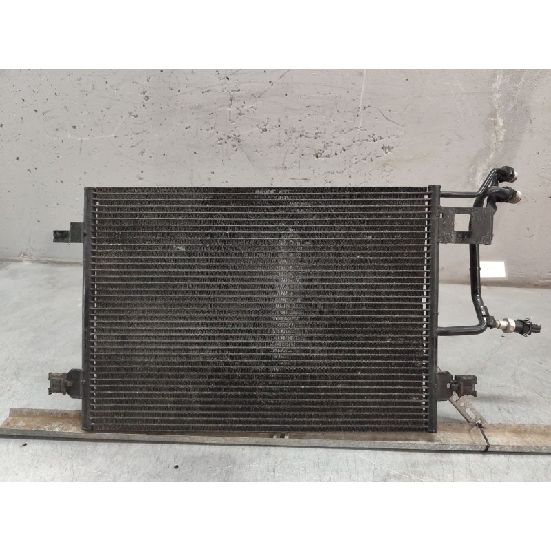 Recambio de condensador / radiador a/a para volkswagen passat berlina (3b2) comfortline referencia OEM IAM 8D0260401H - Azul 2