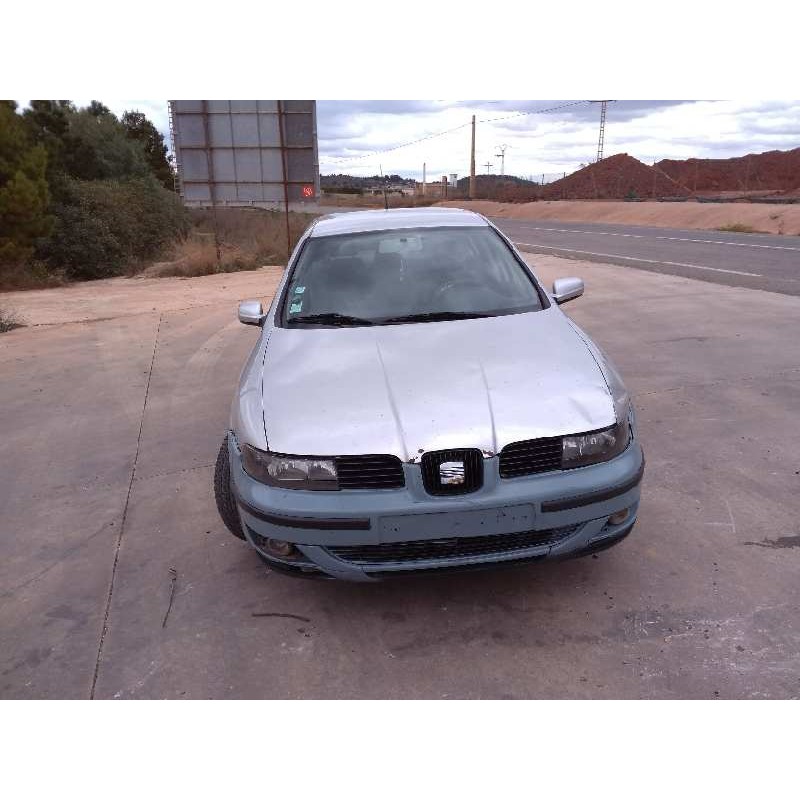 SEAT LEON (1M1)
