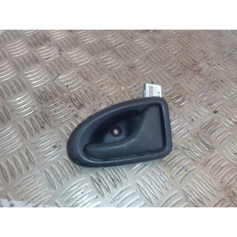 Recambio de maneta interior delantera derecha para iveco daily caja cerrada (1999 =>) 35 - c 15 caja cerrada referencia OEM IAM