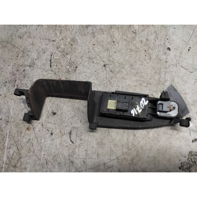 Recambio de mando elevalunas delantero izquierdo para audi a4 berlina (8e) 1.9 tdi (96kw) referencia OEM IAM 8Z0959851 8 PINS 2
