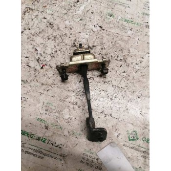 Recambio de retenedor puerta para kia rio ipanema berlina referencia OEM IAM   DELANTERA DERECHA