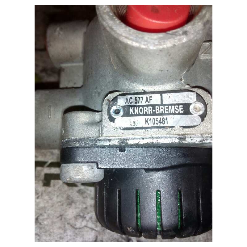 Recambio de valvula aire para daf serie 95 xf .480 fsafe (tipo .480) larga distancia referencia OEM IAM AC577AF K105481 VALVULA 5