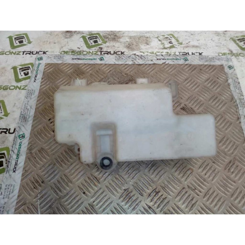 Recambio de deposito limpia para nissan cabstar e cabina simple cabina individual referencia OEM IAM 2