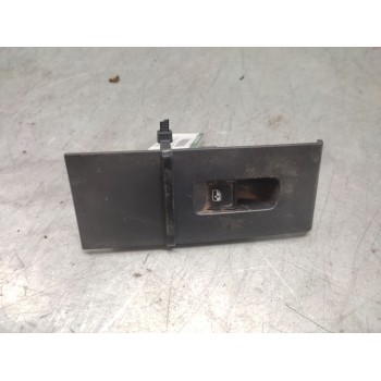 MANDO ELEVALUNAS TRASERO DERECHO 5JA959855A 5 PINS
