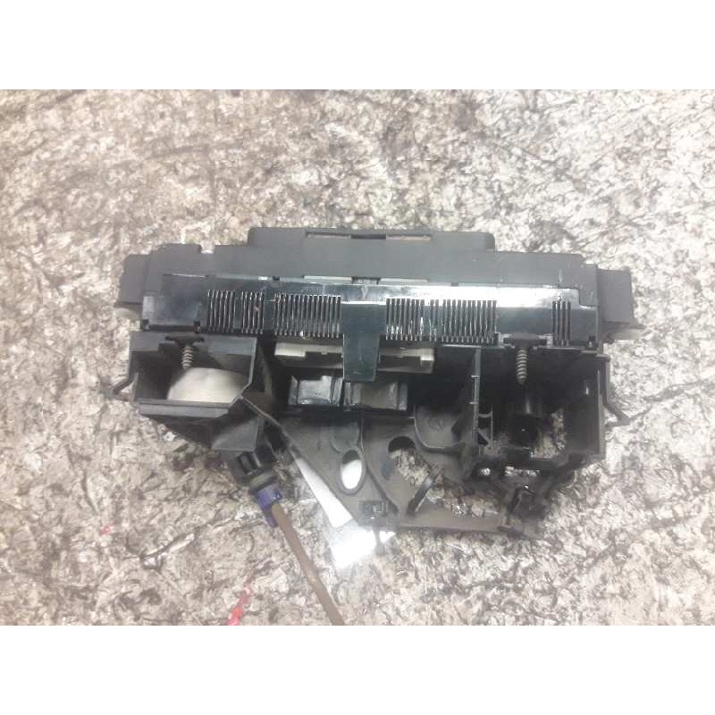 Recambio de mando calefaccion / aire acondicionado para volkswagen caddy ka/kb (2k) furg. referencia OEM IAM - Blanco 2