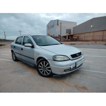 opel astra g berlina del año 2003