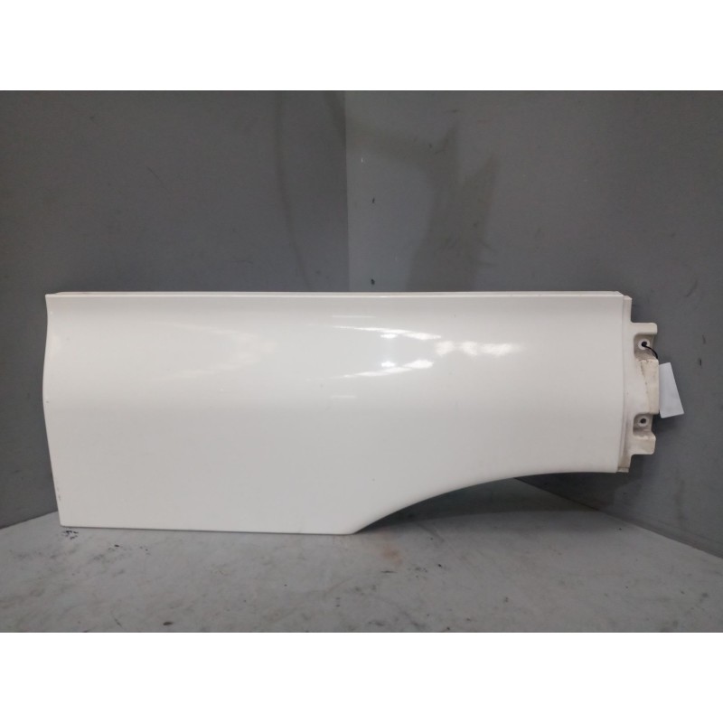 Recambio de moldura trasera cabina para man tgx 18.xxx 12.4 diesel referencia OEM IAM 81615100408  DERECHA