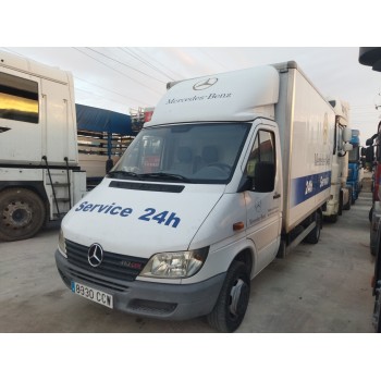 mercedes-benz sprinter 02.00  caja cerrada del año 2002
