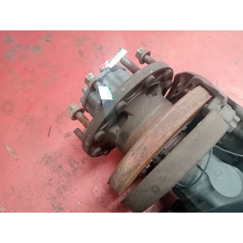 Recambio de buje trasero derecho para volvo fh 500 referencia OEM IAM 22036891 - Blanco 2
