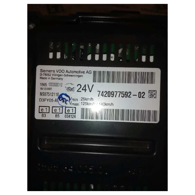 Recambio de cuadro instrumentos para renault premium route 2006 fas 4x2 larga distancia referencia OEM IAM 7420977592 24TF017373 3