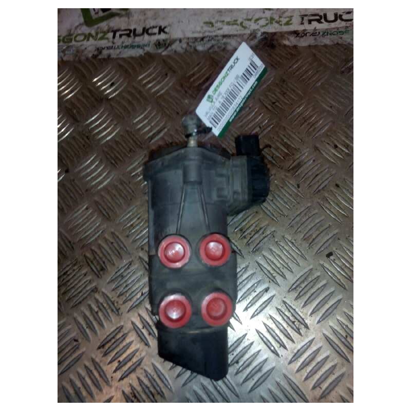 Recambio de valvula aire para man tg - a 18.480 fg / bb (e3/e4) xl referencia OEM IAM 0486200007  VALVULA TRANSMISOR DE FRENO 3