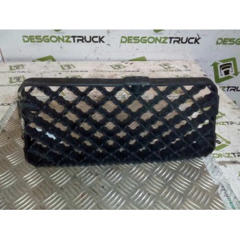Recambio de huella peldaño para iveco eurocargo tector 5.9 diesel referencia OEM IAM 504043817 PARTE DE ARRIBA 