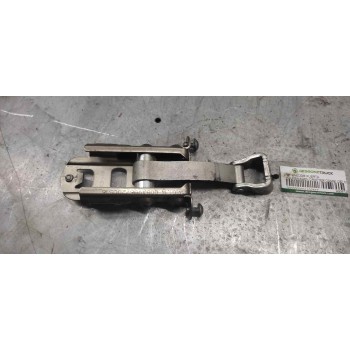 RETENEDOR PUERTA A9067200516 DELANTERA IZQUIERDA 
