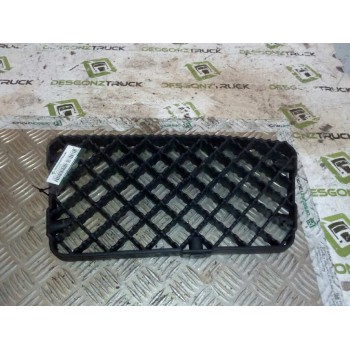 Recambio de huella peldaño para iveco eurocargo tector 5.9 diesel referencia OEM IAM 504043817 PARTE DE ARRIBA 