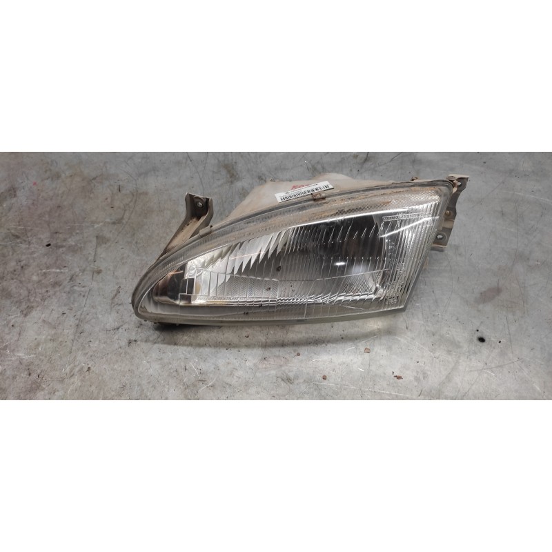 Recambio de faro izquierdo para hyundai lantra berlina (rd) 1.6 gls referencia OEM IAM   